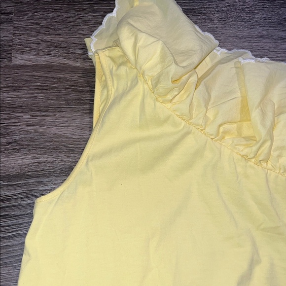 Lilly Pulitzer Yellow One-Shoulder Ruffle Blouse size Medium - Picture 7 of 7